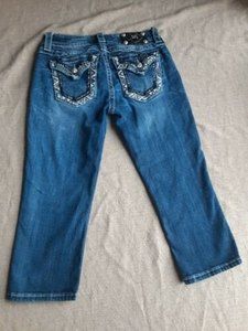 MISS ME Women’s Signature Capri Jeans 27 Capris Pants